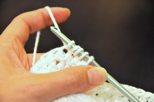 [Image: Cach-moc-mu-len-15-600x398.jpg]