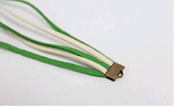 [Image: vong-tay-handmade-02-600x369.jpg]